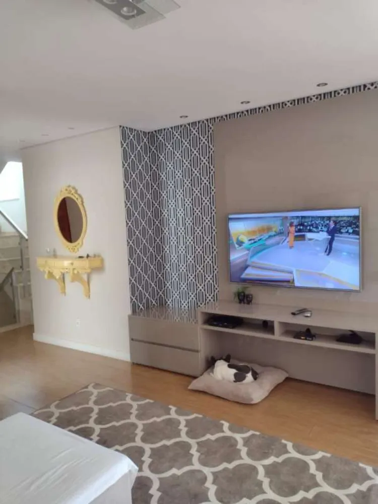 Casa, 3 quartos, 204 m² - Foto 4