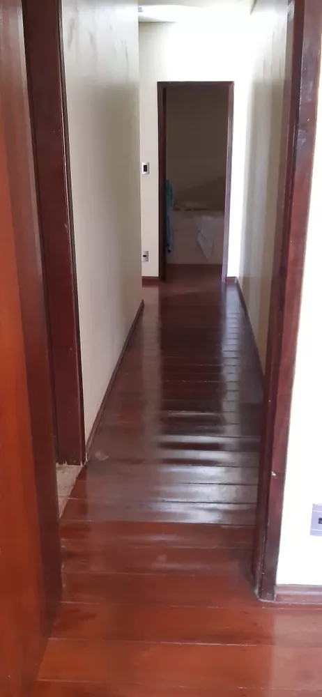 Casa à venda com 3 quartos, 200m² - Foto 6