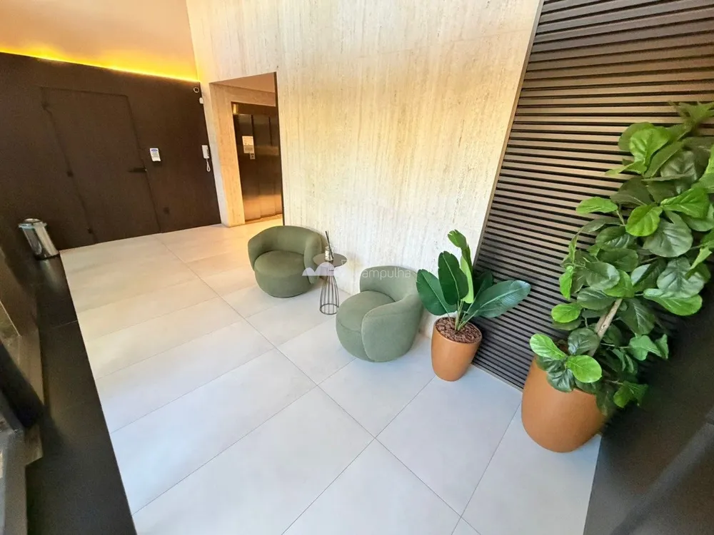 Apartamento, 3 quartos, 210 m² - Foto 2
