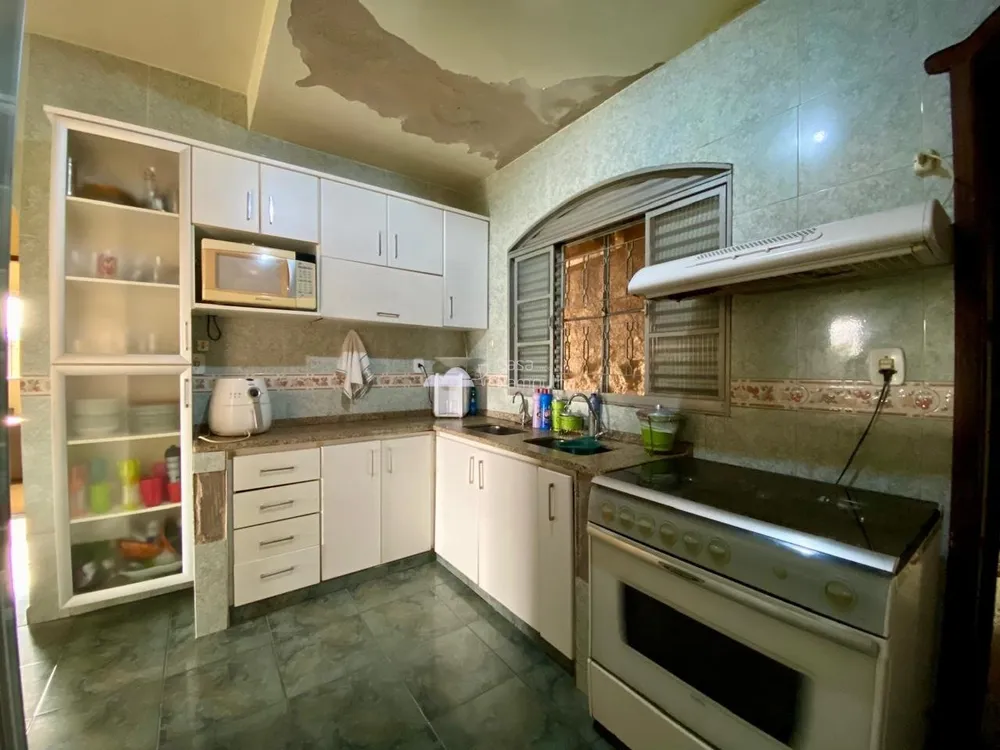 Casa, 4 quartos, 360 m² - Foto 4