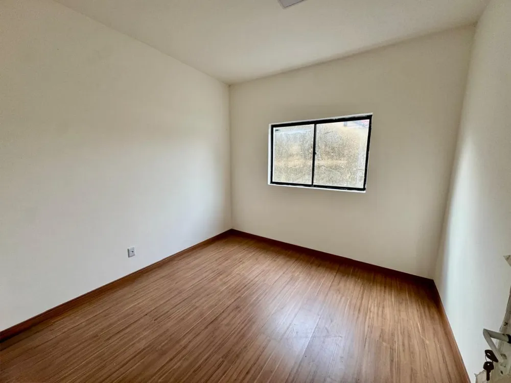 Casa, 4 quartos, 155 m² - Foto 2