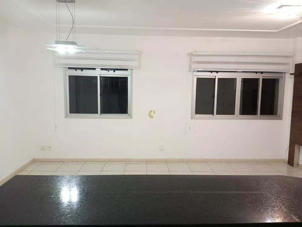 Apartamento à venda com 2 quartos, 80m² - Foto 13