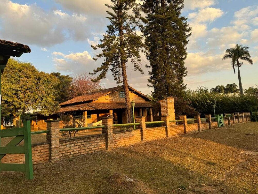 Casa de Condomínio à venda com 4 quartos, 200m² - Foto 9