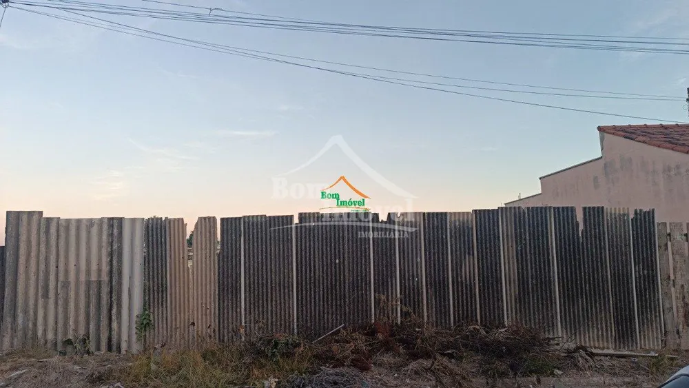 Terreno, 240 m² - Foto 1