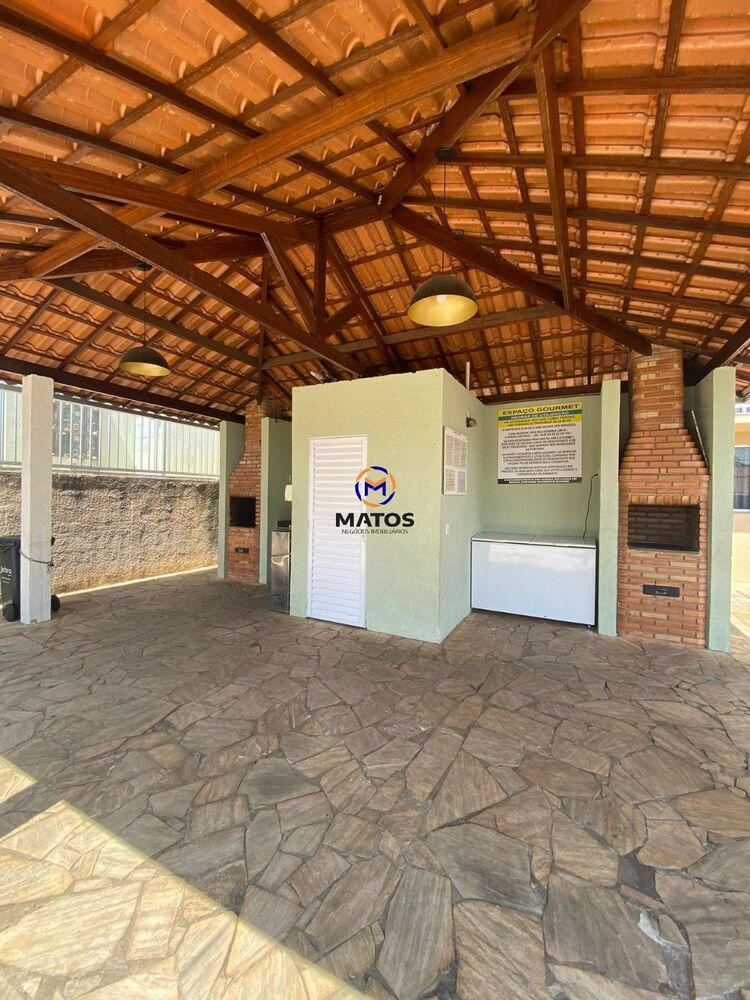 Apartamento à venda com 2 quartos, 60m² - Foto 2
