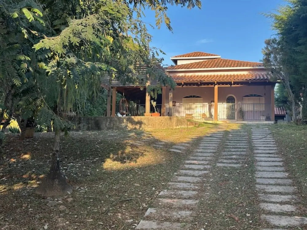 Chácara, 3 quartos, 1680 m² - Foto 2