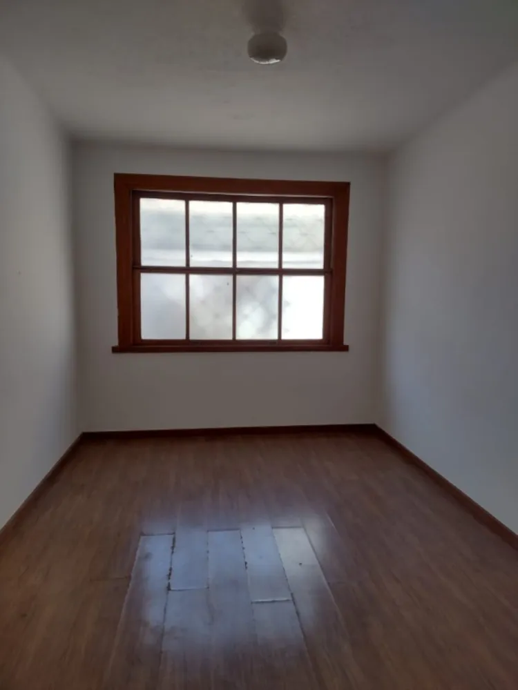 Casa, 4 quartos, 200 m² - Foto 1