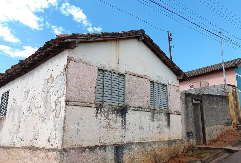 Casa, 2 quartos, 200 m² - Foto 1