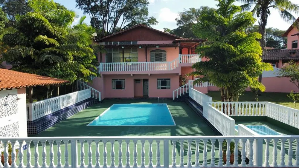 Chácara, 9 quartos, 6000 m² - Foto 1