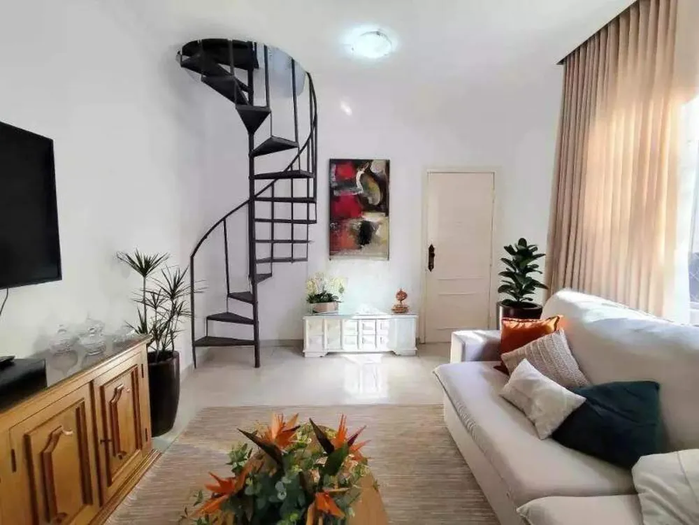 Apartamento, 3 quartos, 130 m² - Foto 1