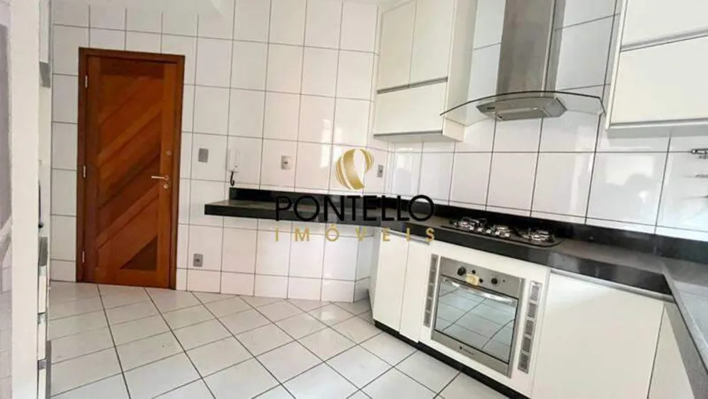 Cobertura, 4 quartos, 212 m² - Foto 2