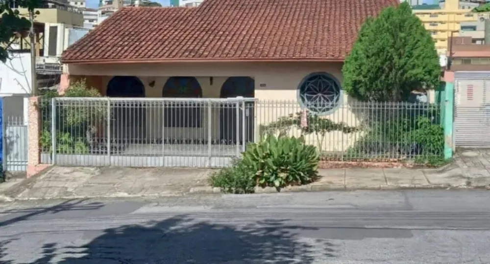 Casa, 5 quartos, 360 m² - Foto 1
