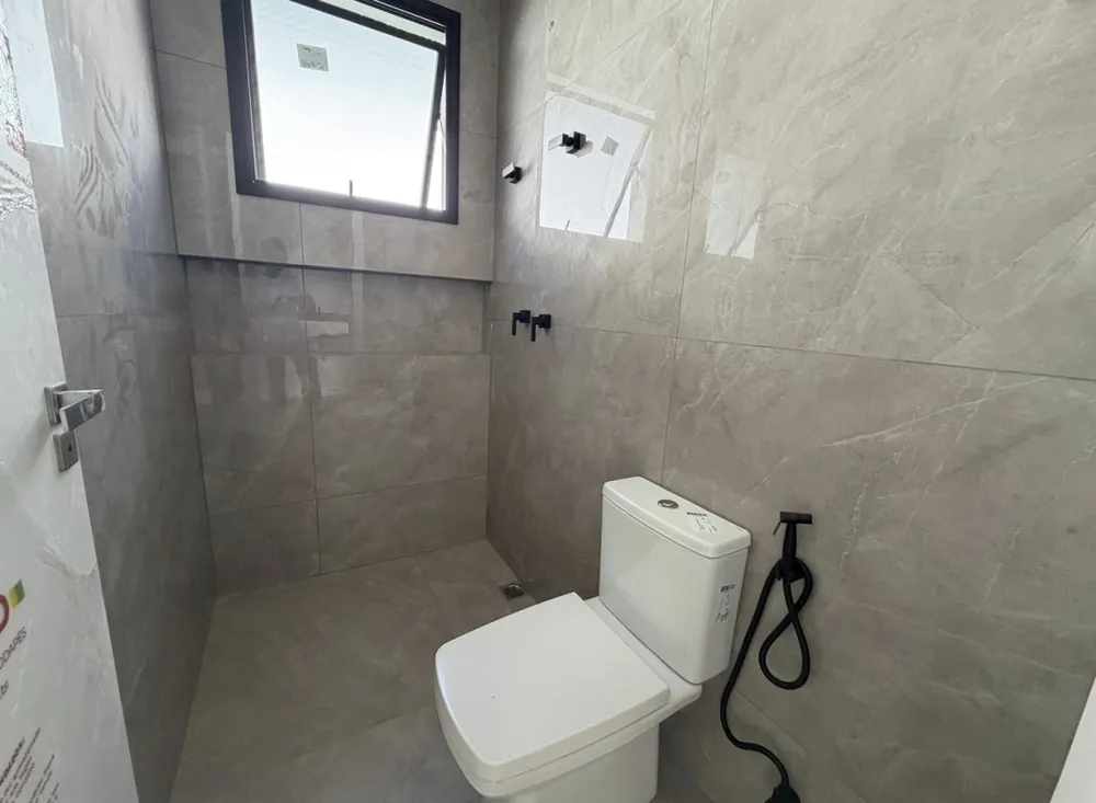 Casa, 4 quartos, 240 m² - Foto 8