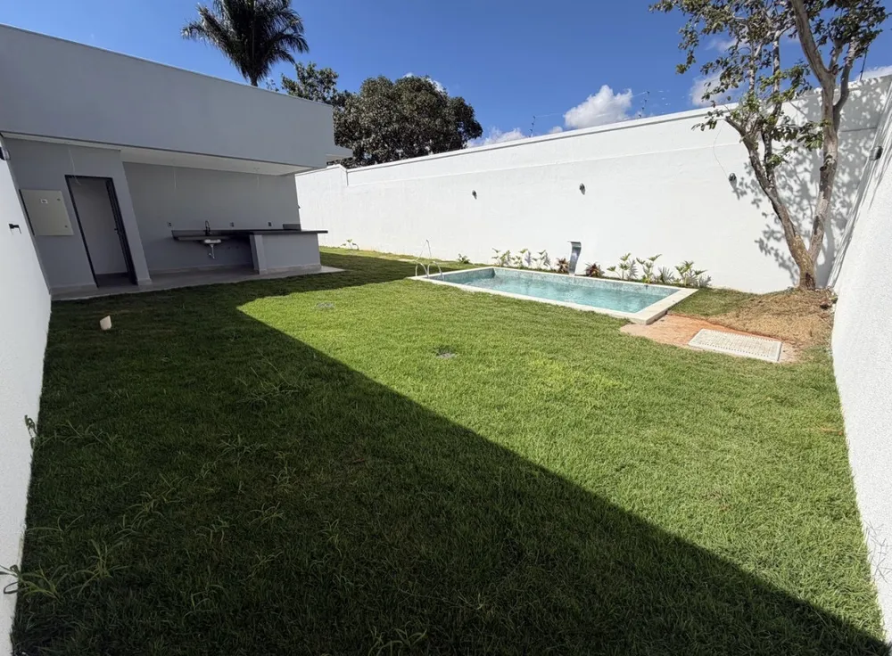 Casa, 4 quartos, 240 m² - Foto 2