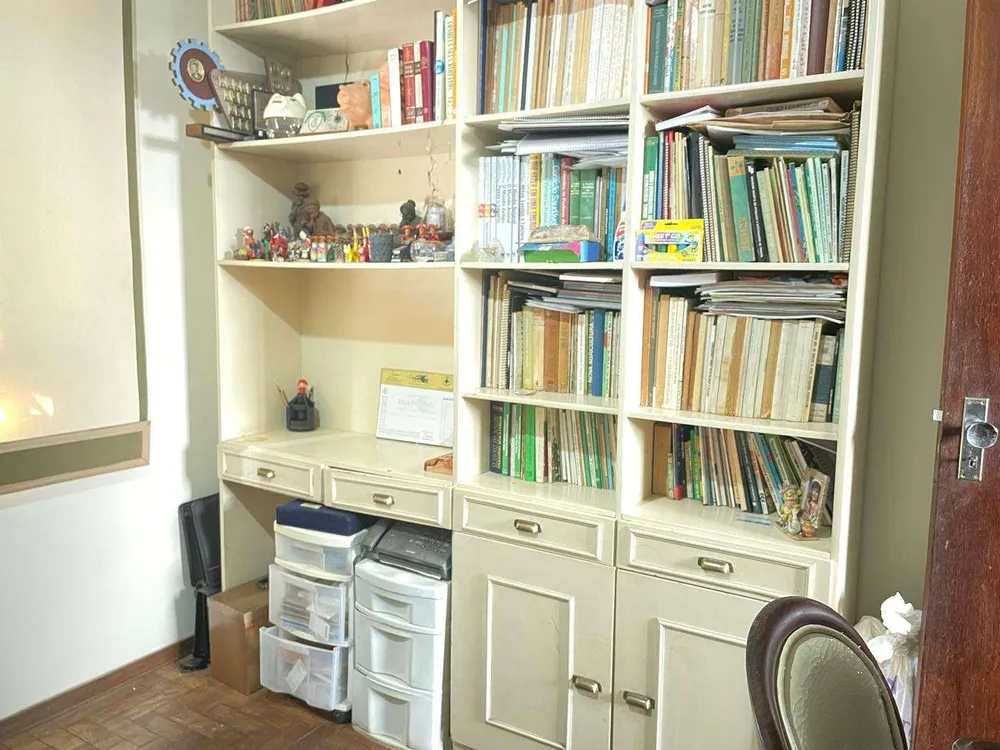 Casa, 4 quartos, 273 m² - Foto 2