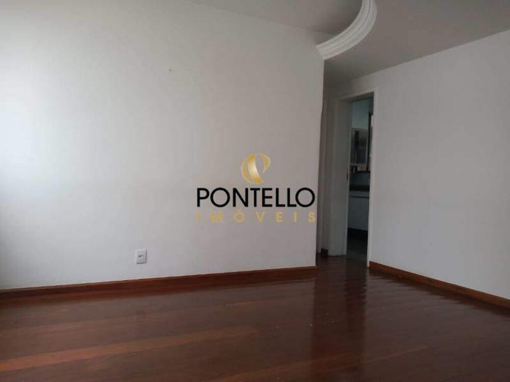 Apartamento à venda com 3 quartos, 127m² - Foto 1