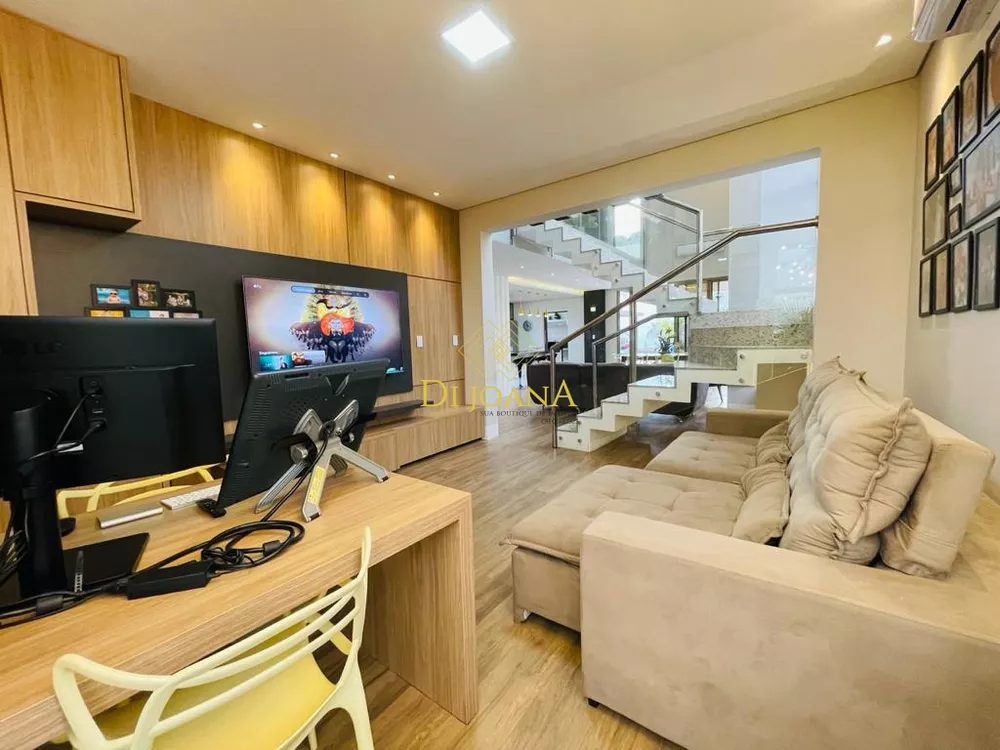 Casa de Condomínio à venda com 3 quartos, 500m² - Foto 6