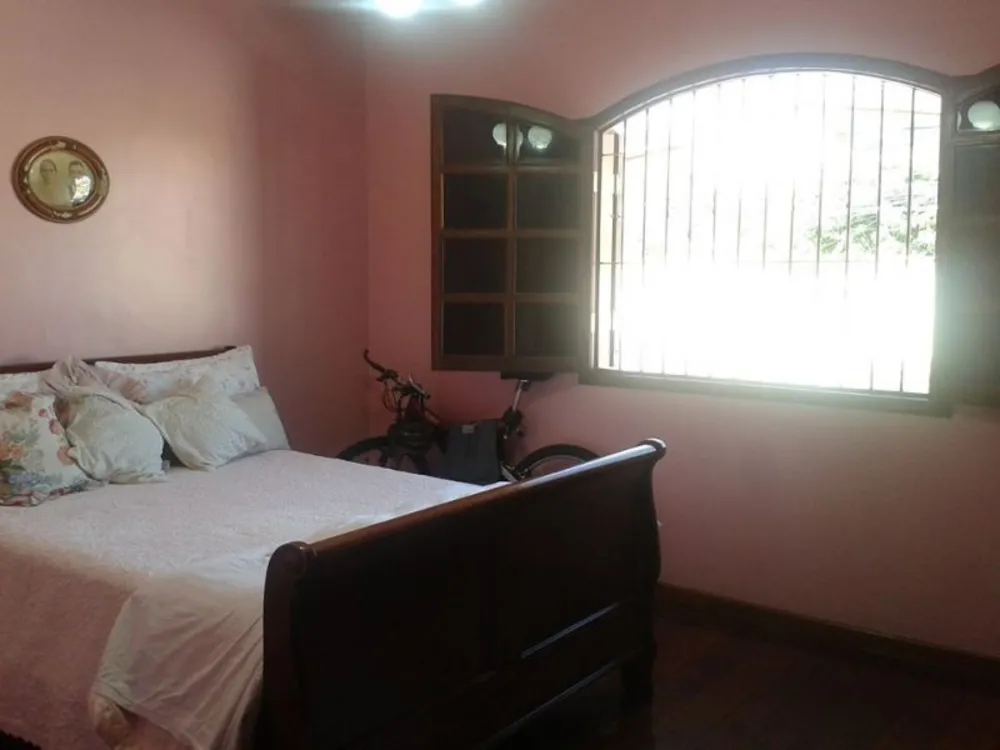 Casa, 5 quartos, 360 m² - Foto 1