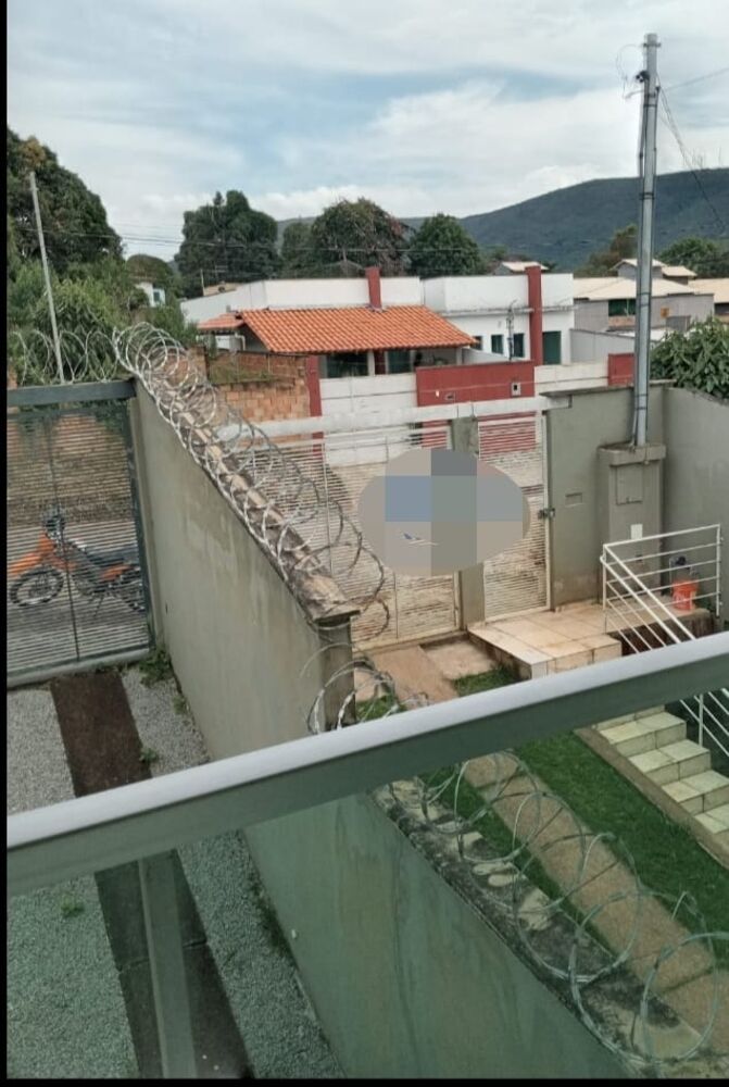 Casa à venda com 2 quartos, 84m² - Foto 4