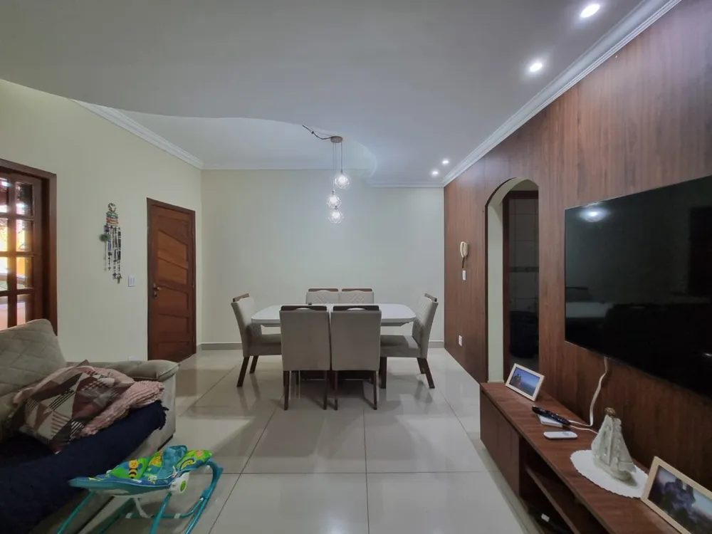 Casa, 3 quartos, 150 m² - Foto 2