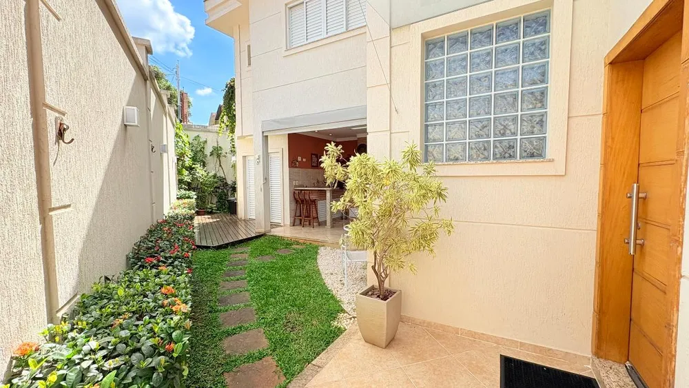 Casa, 3 quartos, 214 m² - Foto 9