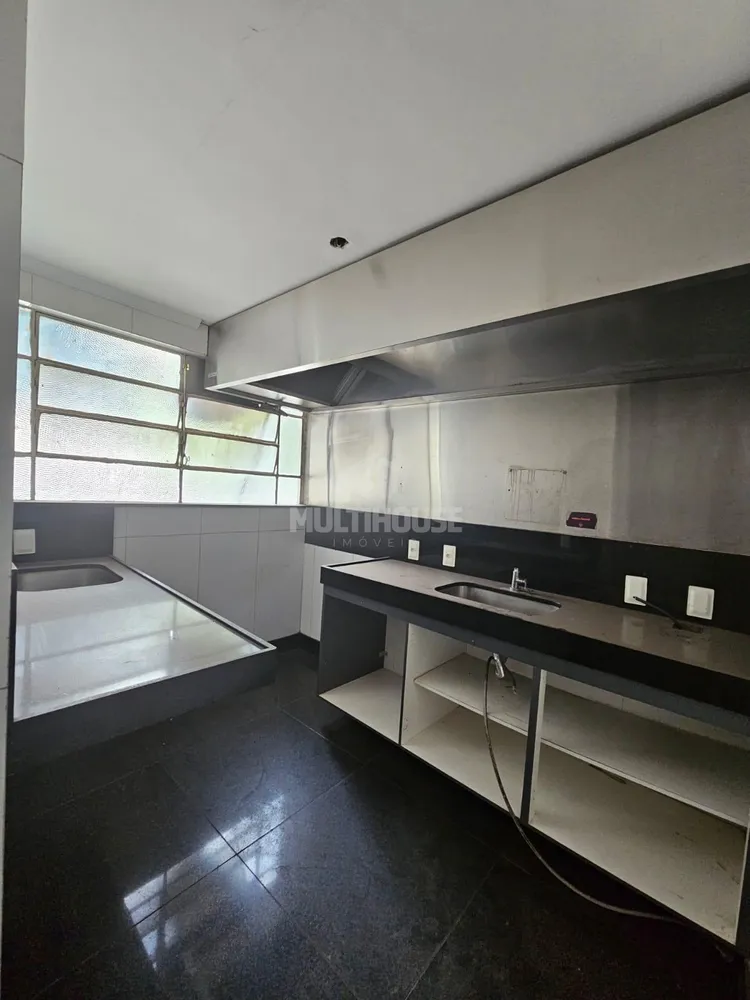 Casa, 4 quartos, 2690 m² - Foto 10