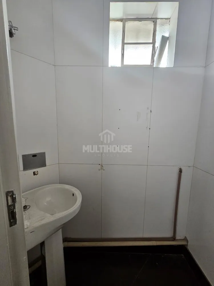 Casa, 4 quartos, 2690 m² - Foto 11