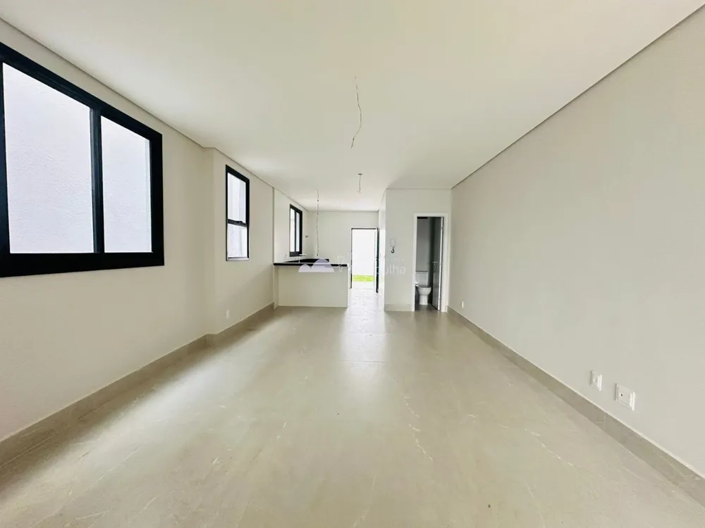 Casa, 4 quartos, 200 m² - Foto 2