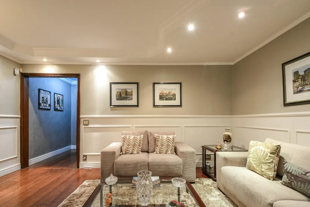 Casa, 3 quartos, 215 m² - Foto 1