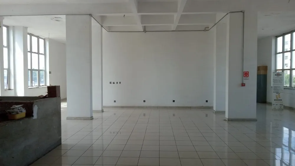 Loja-Salão, 385 m² - Foto 1