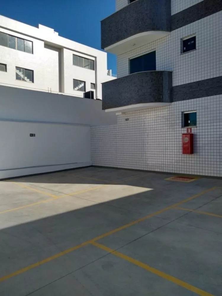 Cobertura à venda com 4 quartos, 72m² - Foto 2