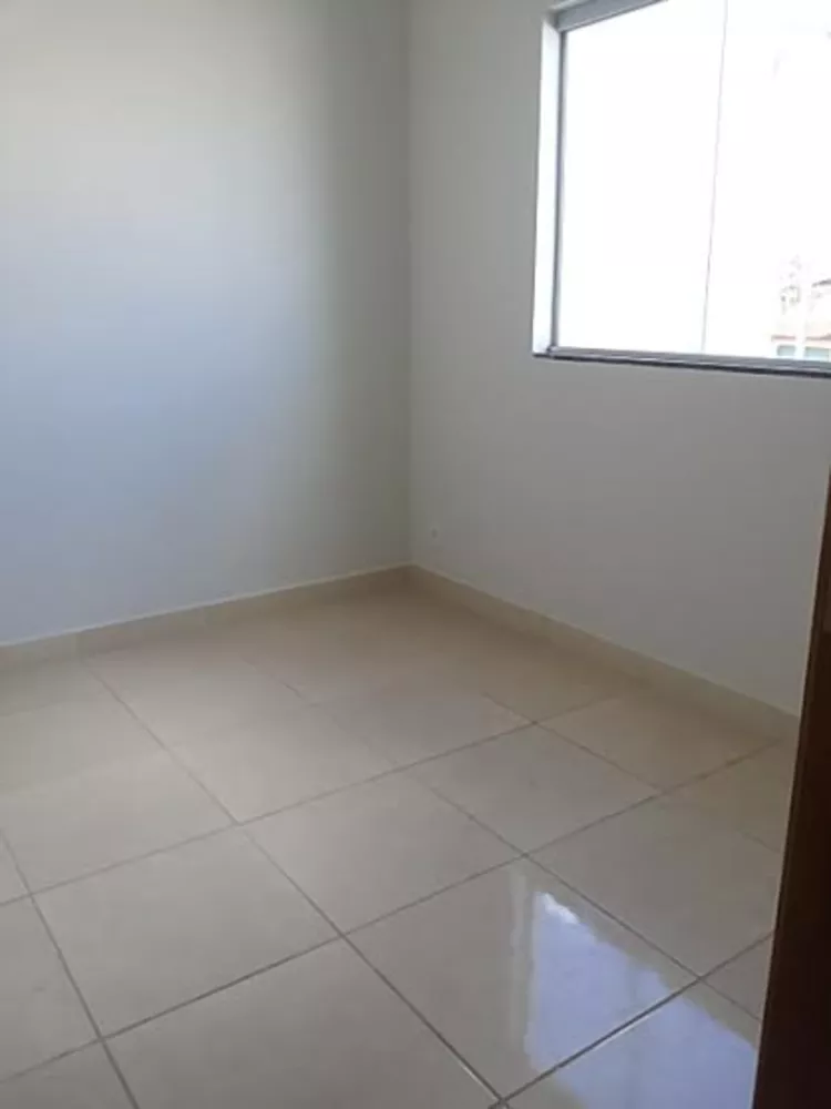 Casa de Condomínio à venda com 3 quartos, 60m² - Foto 4