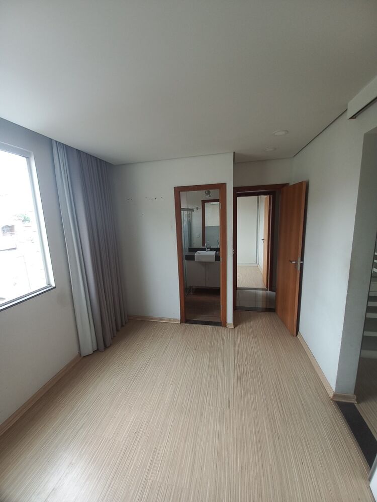Cobertura à venda com 3 quartos, 140m² - Foto 3