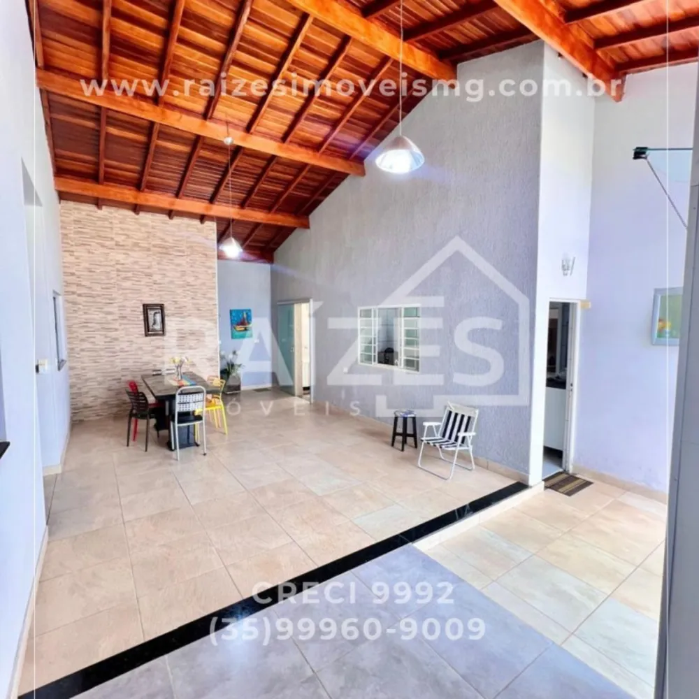 Casa, 3 quartos, 250 m² - Foto 11