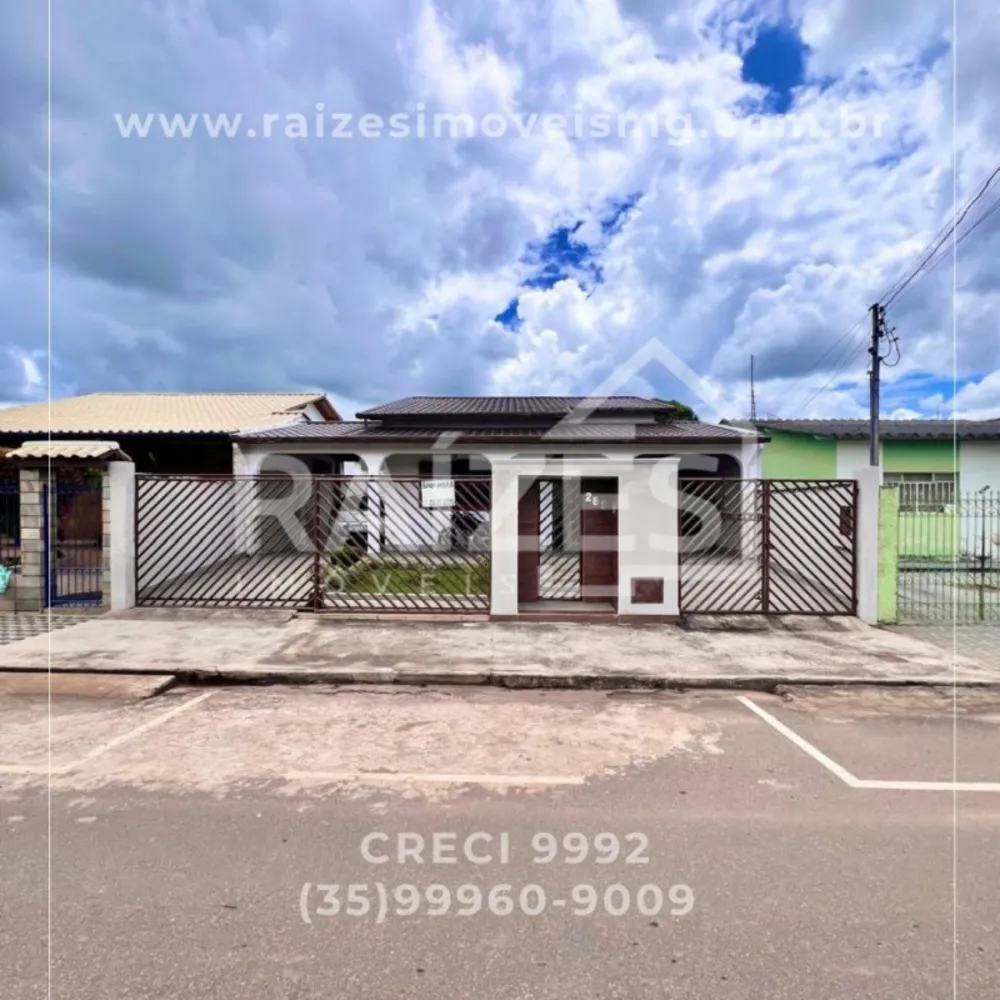 Casa, 3 quartos, 250 m² - Foto 1