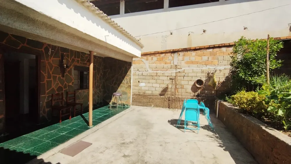 Casa, 5 quartos, 160 m² - Foto 1