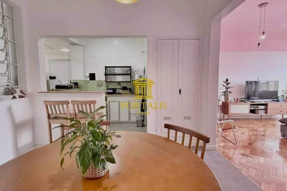 Apartamento, 3 quartos, 140 m² - Foto 2