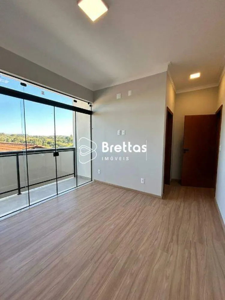 Casa, 3 quartos, 307 m² - Foto 1