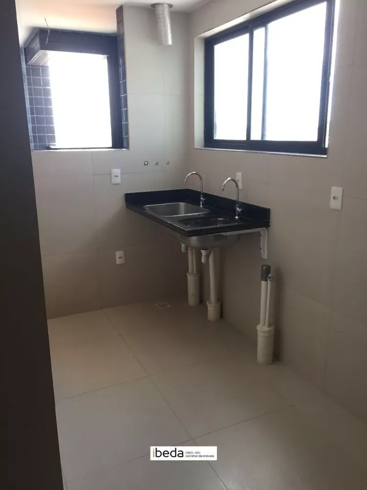 Apartamento à venda com 3 quartos, 109m² - Foto 7