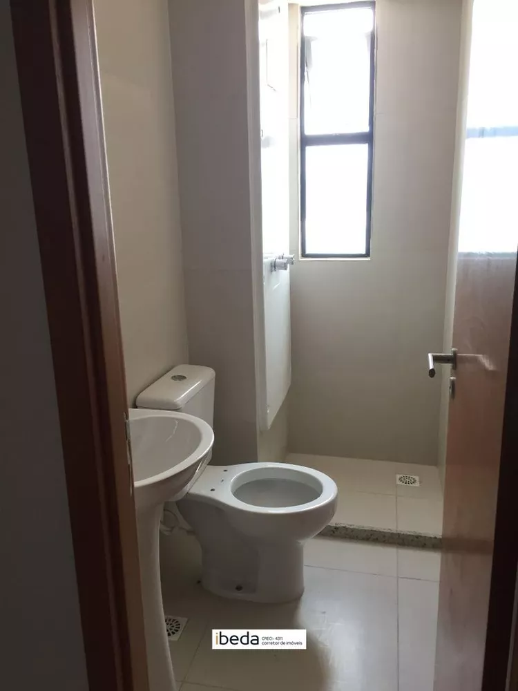 Apartamento à venda com 3 quartos, 109m² - Foto 9