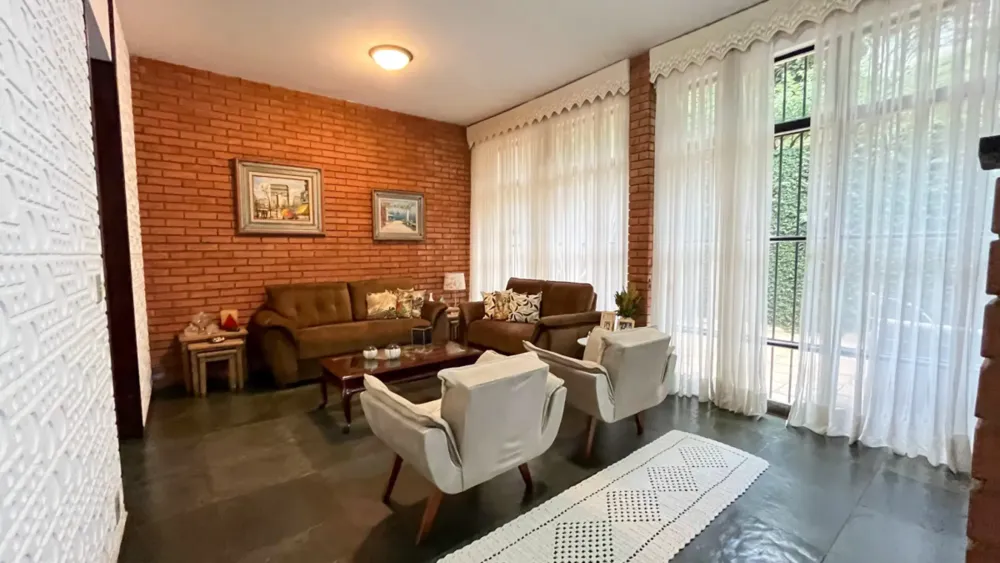Casa, 4 quartos, 256 m² - Foto 2