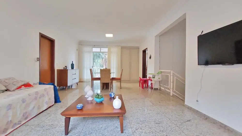 Casa, 5 quartos, 175 m² - Foto 2