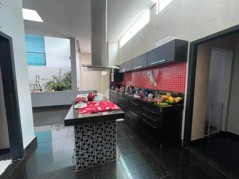 Casa, 4 quartos, 540 m² - Foto 11