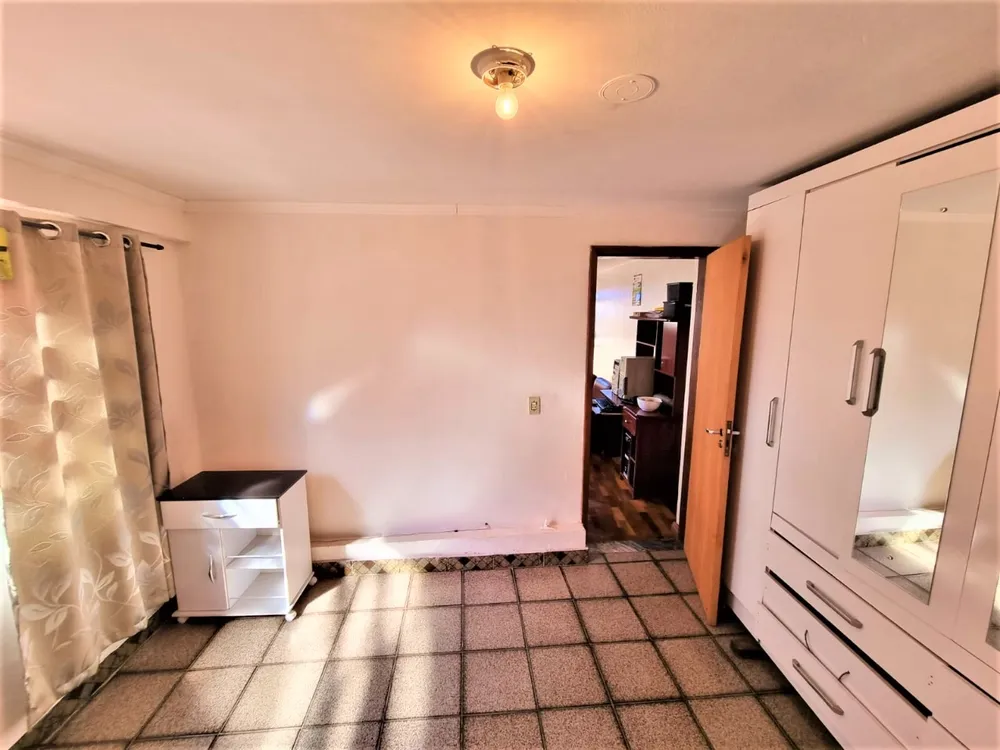 Casa, 4 quartos, 138 m² - Foto 1