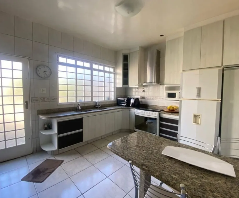 Casa, 4 quartos, 166 m² - Foto 9