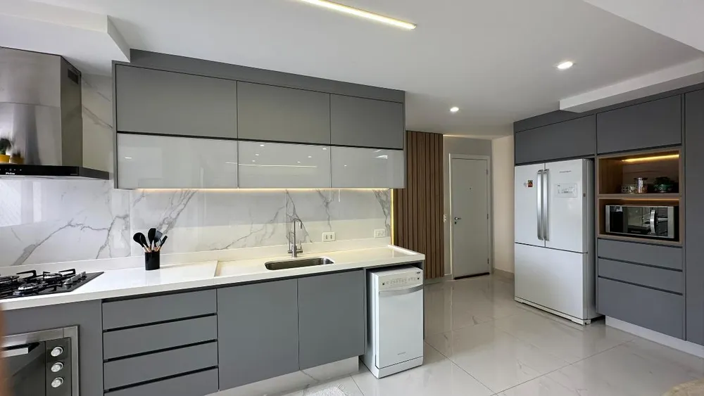 Apartamento, 3 quartos, 150 m² - Foto 2