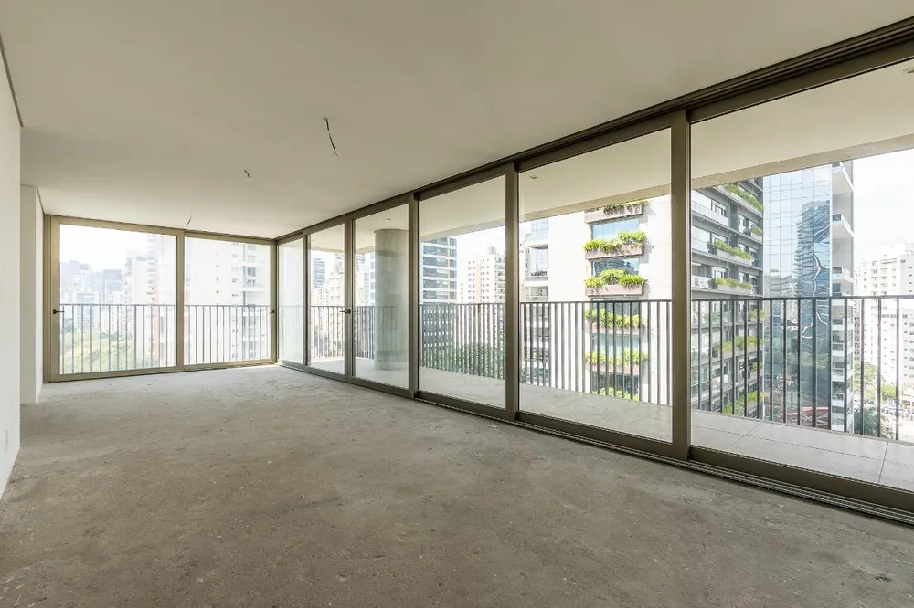 Apartamento, 3 quartos, 231 m² - Foto 1