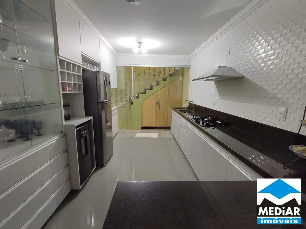 Casa, 6 quartos, 280 m² - Foto 5