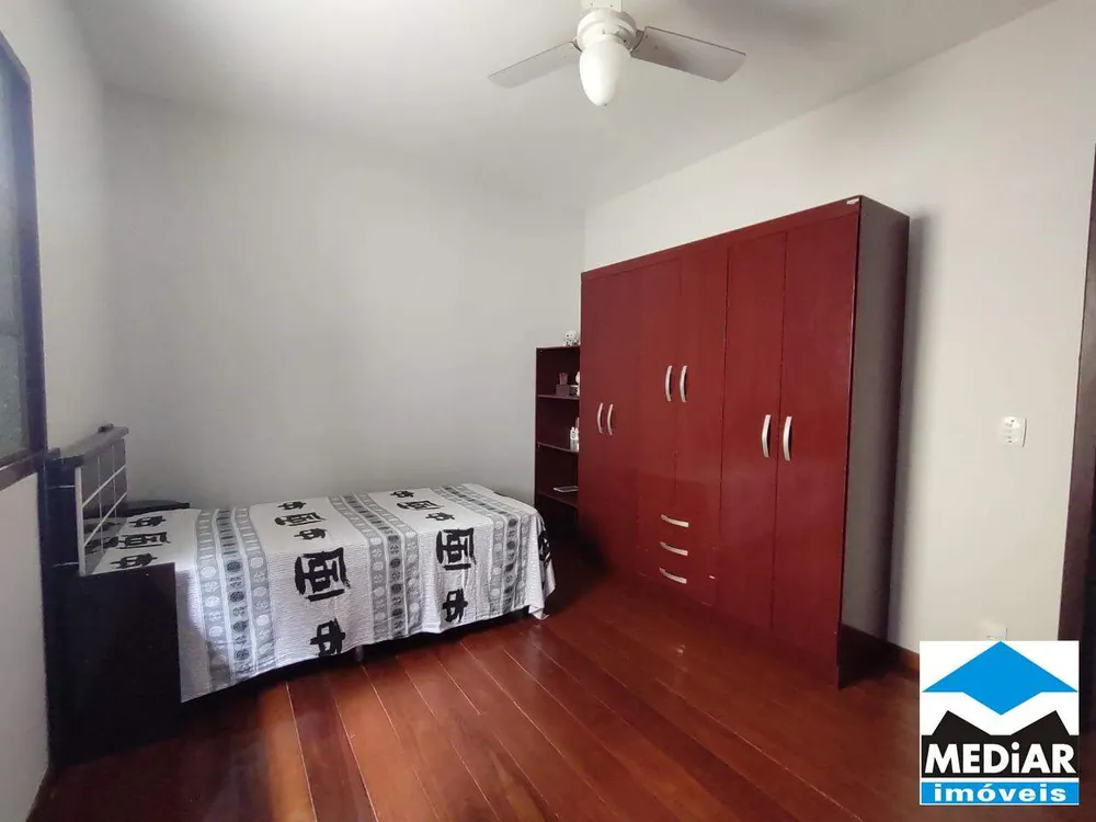 Casa, 6 quartos, 280 m² - Foto 9
