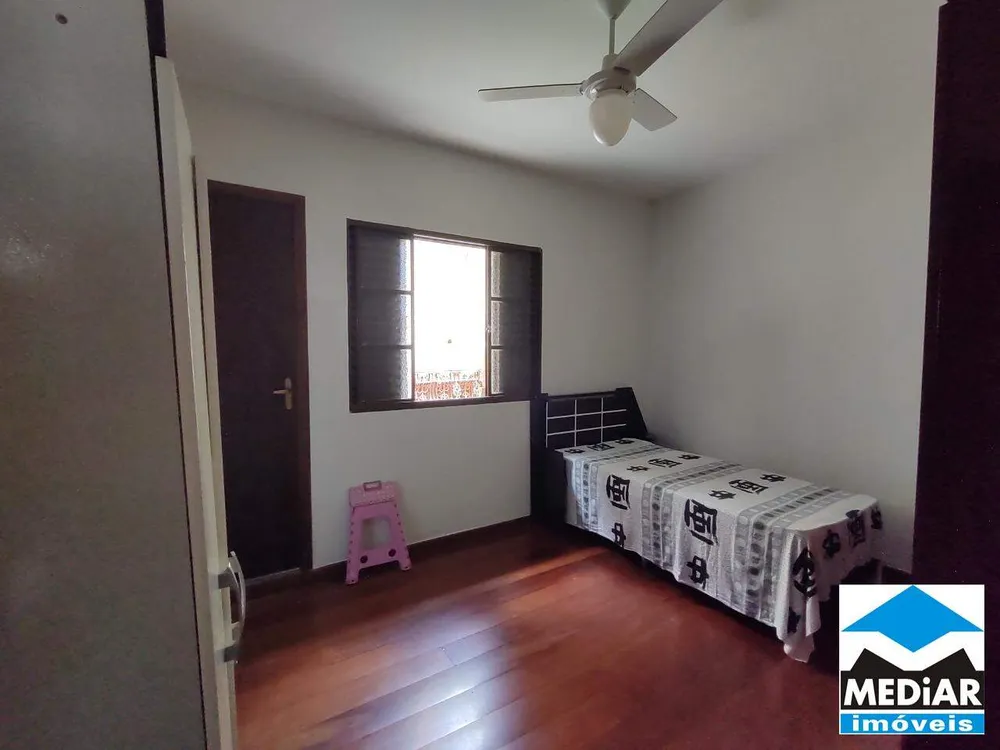 Casa, 6 quartos, 280 m² - Foto 8